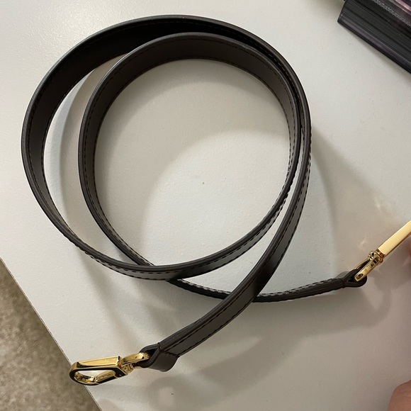 Damier Ebene Crossbody strap - Picture 4 of 5